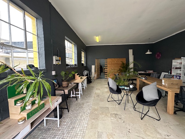 To Let commercial Property for Rent in Woodstock Western Cape